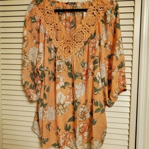 Unique Spectrum 3x Coral Boho shirt with lace